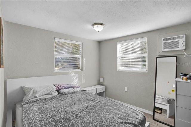 4017 WATSON ROAD, Tampa, FL 33610