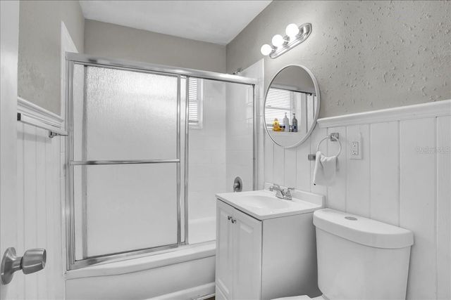 4017 WATSON ROAD, Tampa, FL 33610