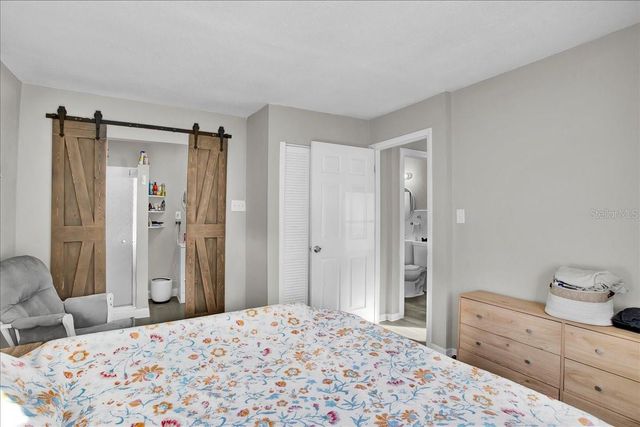 4017 WATSON ROAD, Tampa, FL 33610