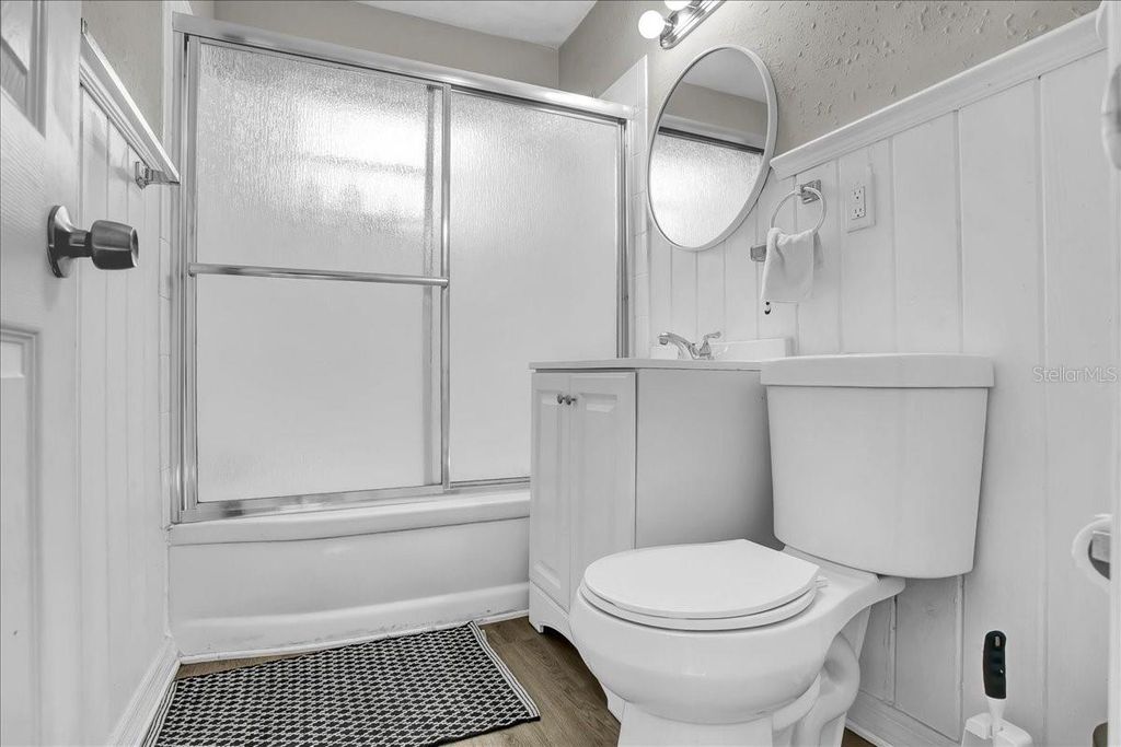 Image 28 of property listing at 4017 WATSON ROAD, Tampa, FL 33610