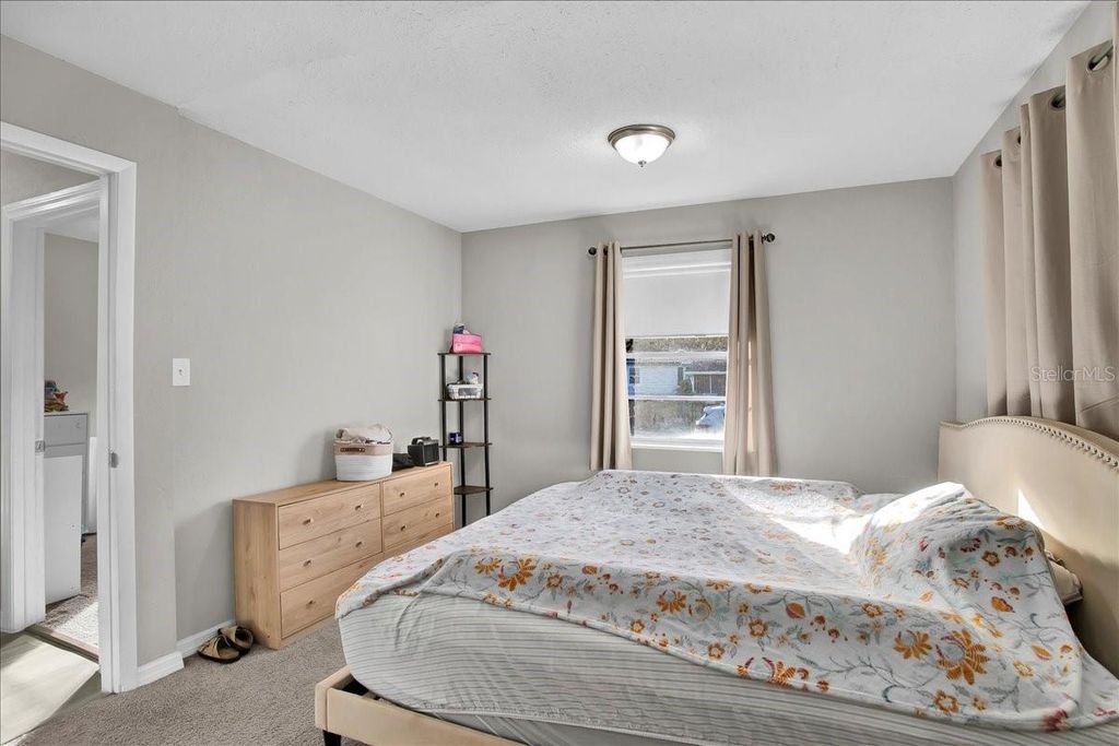 Image 35 of property listing at 4017 WATSON ROAD, Tampa, FL 33610