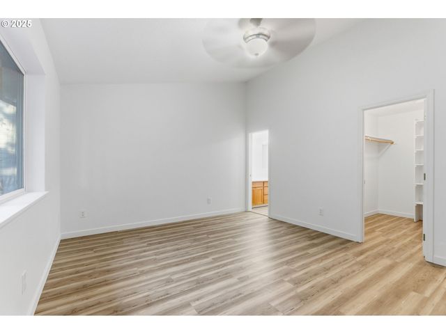 731 Se FOREST GLEN Rd, Estacada, OR 97023