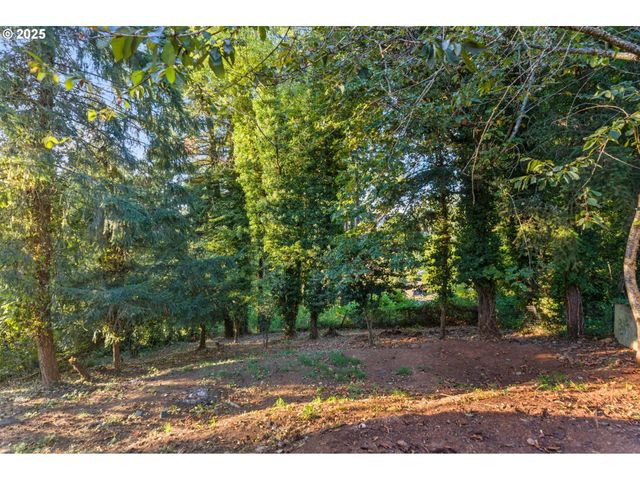 731 Se FOREST GLEN Rd, Estacada, OR 97023
