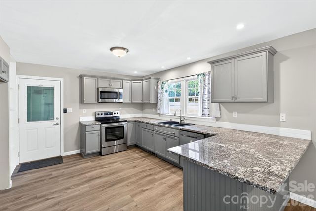 4853 S Main Street, Cowpens, SC 29330