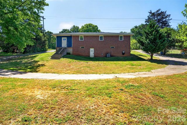 4853 S Main Street, Cowpens, SC 29330