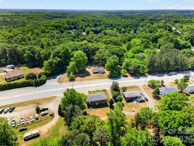 4853 S Main Street, Cowpens, SC 29330