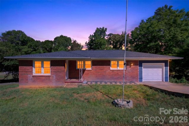 4853 S Main Street, Cowpens, SC 29330