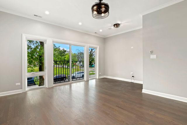 4605 S Langley Avenue 2, Chicago, IL 60653