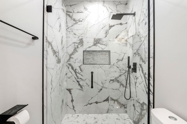 4605 S Langley Avenue 2, Chicago, IL 60653