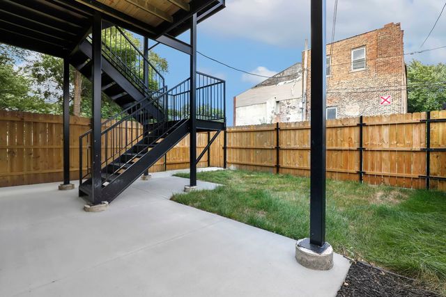 4605 S Langley Avenue 2, Chicago, IL 60653