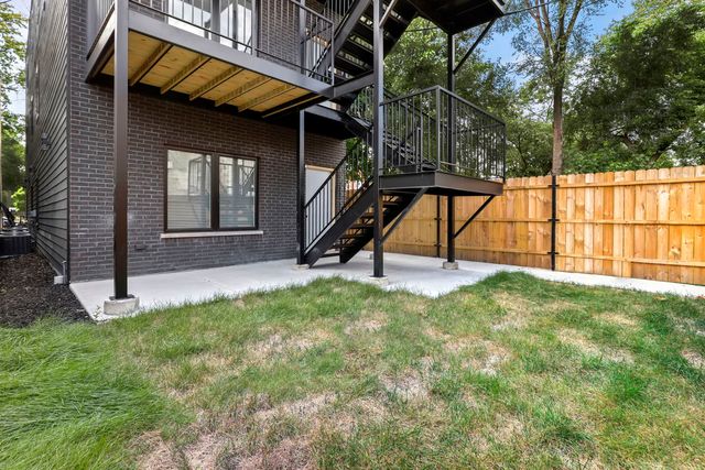 4605 S Langley Avenue 2, Chicago, IL 60653