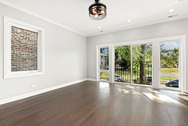 4605 S Langley Avenue 2, Chicago, IL 60653