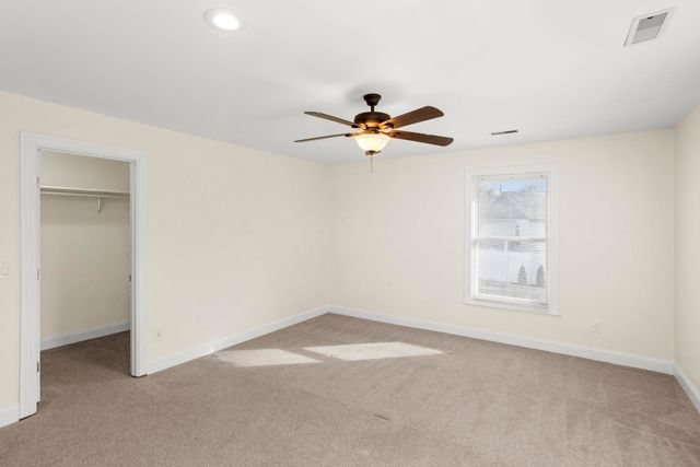 239 E Bledsoe St, Gallatin, TN 37066