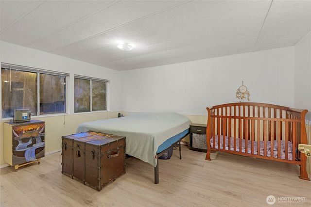 570 Crockett Lake Drive, Coupeville, WA 98239