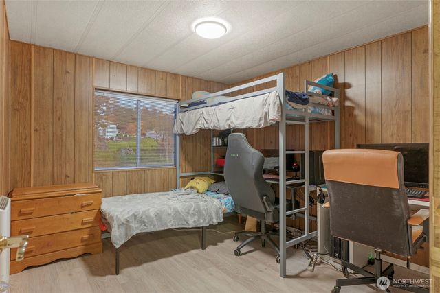 570 Crockett Lake Drive, Coupeville, WA 98239