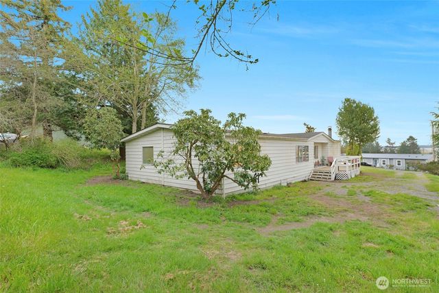 570 Crockett Lake Drive, Coupeville, WA 98239