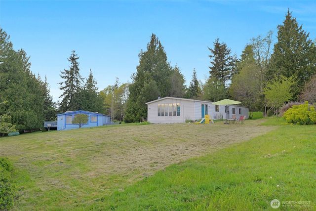 570 Crockett Lake Drive, Coupeville, WA 98239
