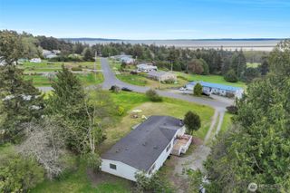 570 Crockett Lake Drive, Coupeville, WA 98239