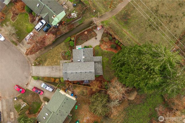 9431 Summerfield Loop SE, Olympia, WA 98513