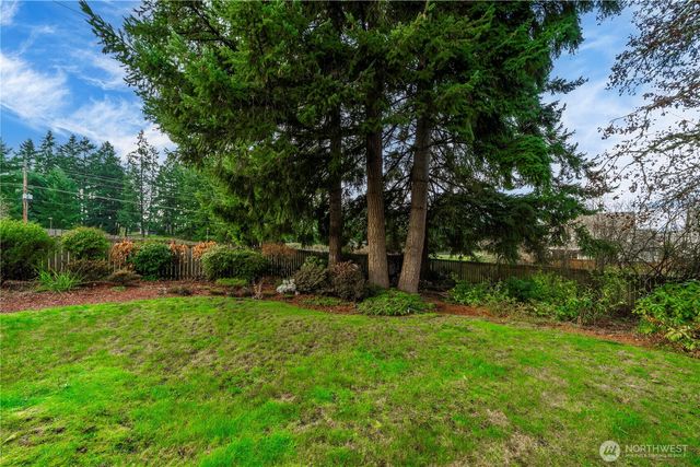 9431 Summerfield Loop SE, Olympia, WA 98513