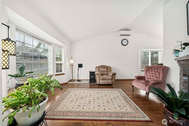 9431 Summerfield Loop SE, Olympia, WA 98513