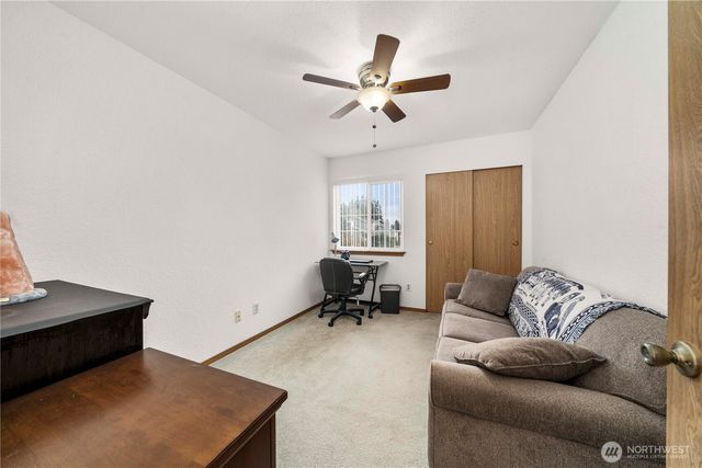 9431 Summerfield Loop SE, Olympia, WA 98513