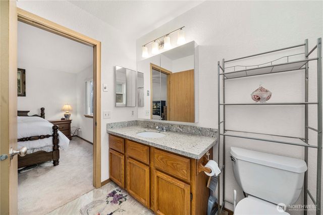 9431 Summerfield Loop SE, Olympia, WA 98513