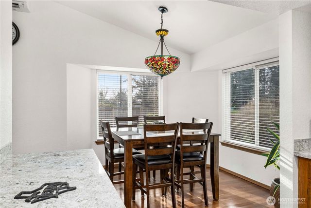 9431 Summerfield Loop SE, Olympia, WA 98513