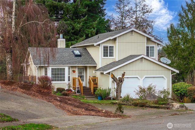 9431 Summerfield Loop SE, Olympia, WA 98513