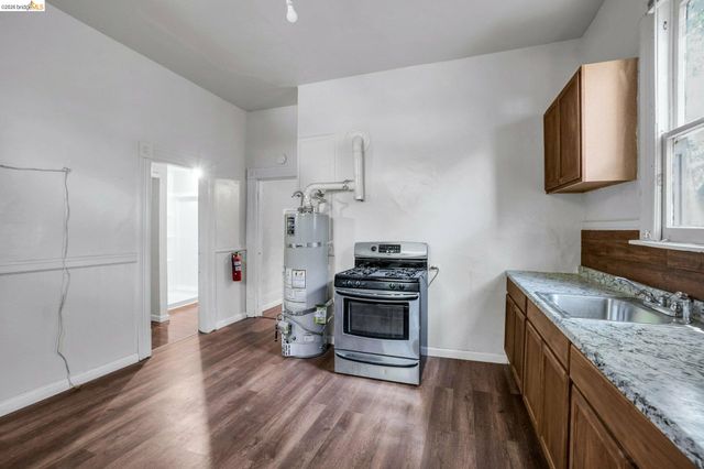 630 York, Vallejo, CA 94590