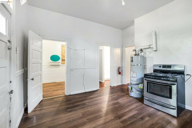 630 York, Vallejo, CA 94590