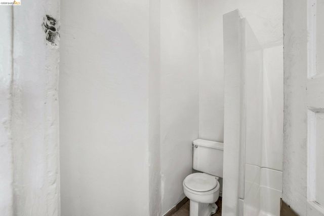 630 York, Vallejo, CA 94590