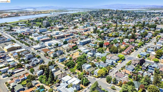 630 York, Vallejo, CA 94590