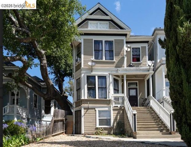 630 York, Vallejo, CA 94590