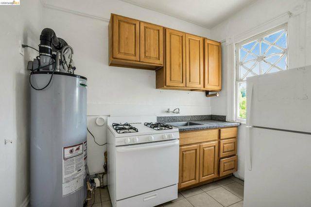 630 York, Vallejo, CA 94590