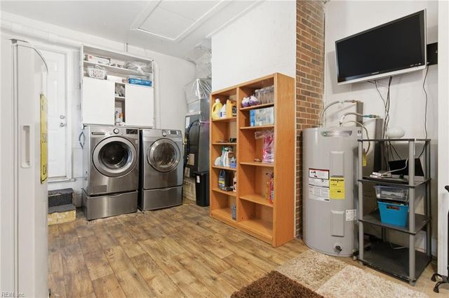 221 Hahn PL, Newport News, VA 23602