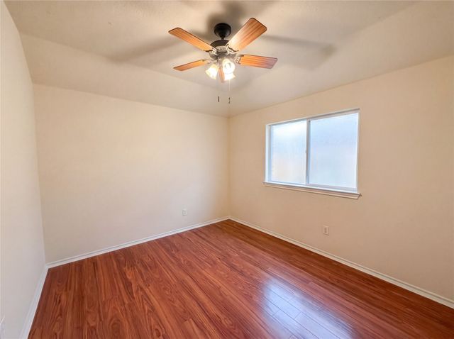 9816 Mullins Crossing Drive, Fort Worth, TX 76126