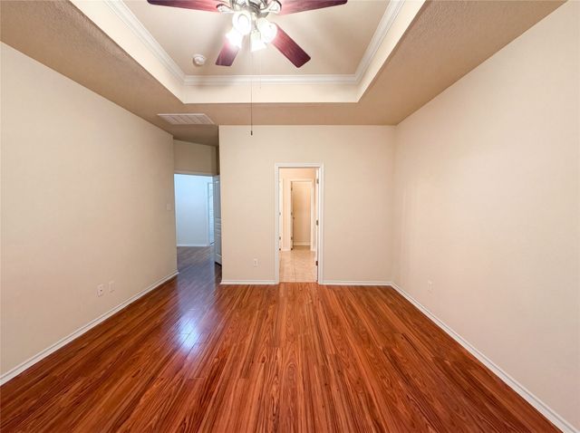 9816 Mullins Crossing Drive, Fort Worth, TX 76126