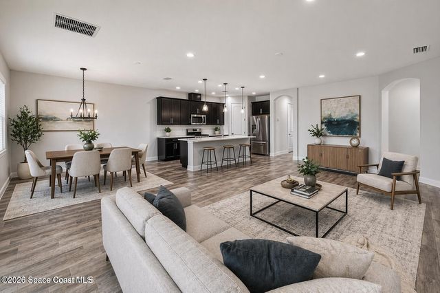 7665 Wyndham Drive, Melbourne, FL 32940