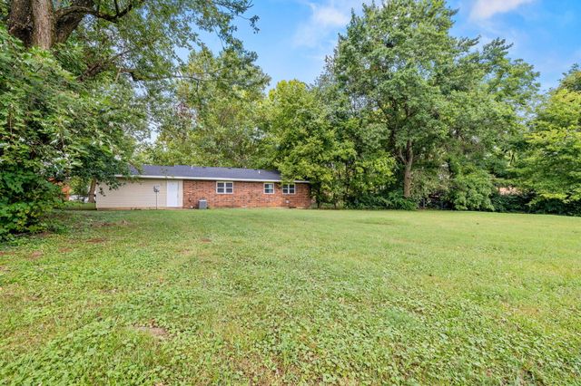 3606 South Moreland Avenue, Springfield, MO 65807