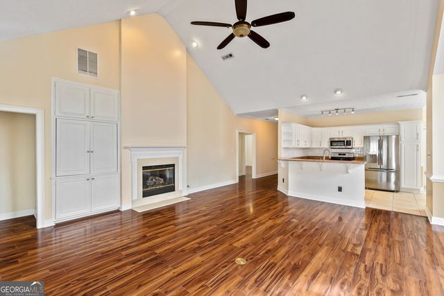 425 Fairway Court, Newnan, GA 30265