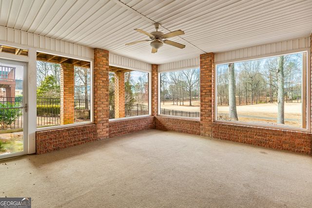 425 Fairway Court, Newnan, GA 30265