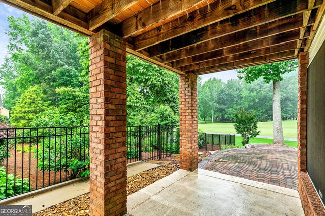 425 Fairway Court, Newnan, GA 30265