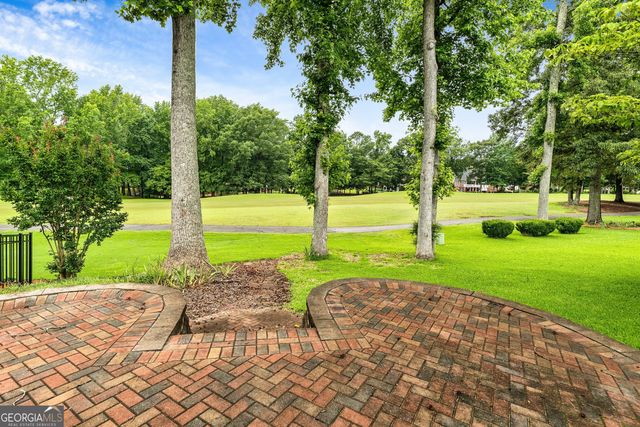 425 Fairway Court, Newnan, GA 30265