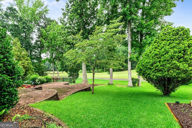 425 Fairway Court, Newnan, GA 30265