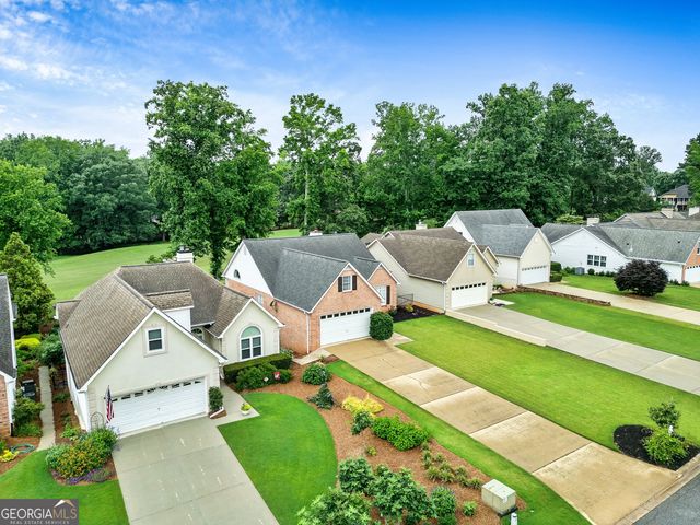 425 Fairway Court, Newnan, GA 30265