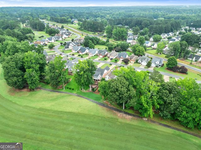 425 Fairway Court, Newnan, GA 30265