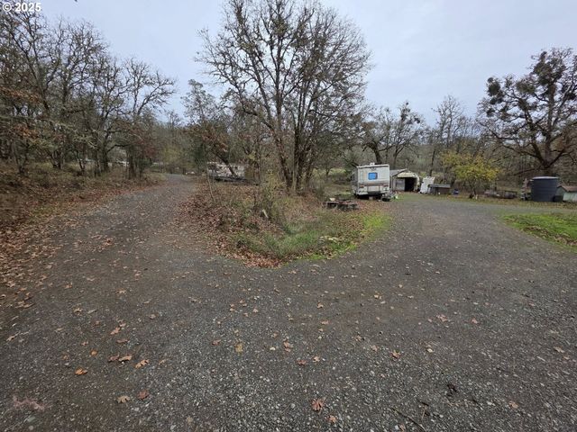 339 JUSTA Ln, Sutherlin, OR 97479