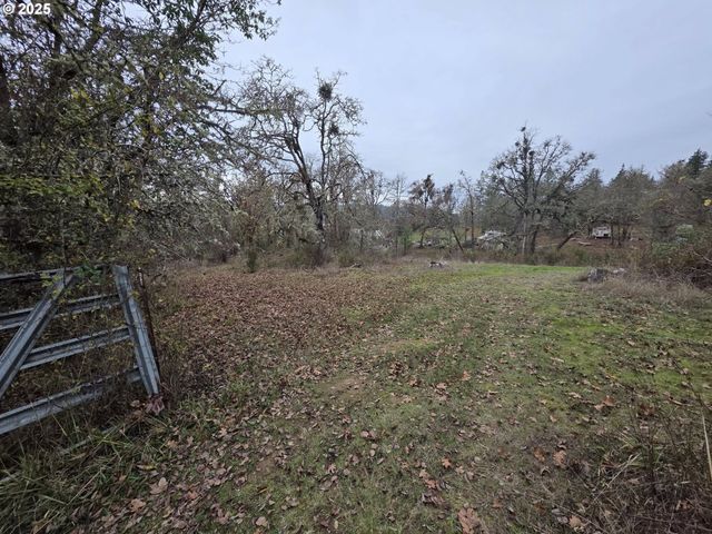 339 JUSTA Ln, Sutherlin, OR 97479