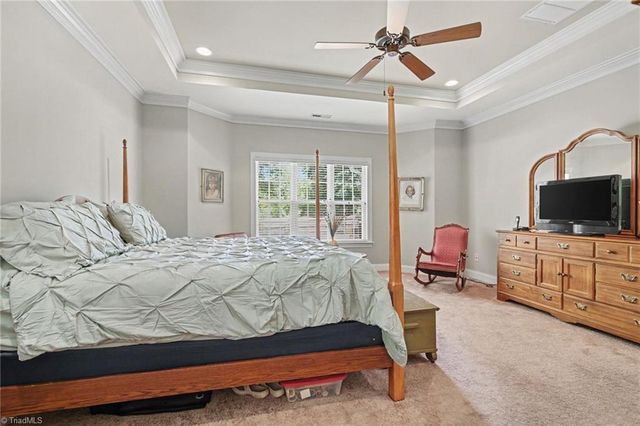 5337 Mckinney Court, Walkertown, NC 27051